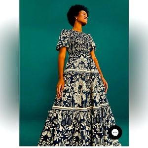 NWT Black Graphic Floral Lenzing Ecovero Viscose Maxi Dress Size Small